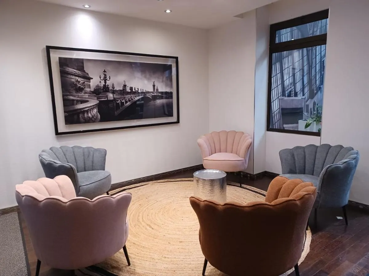 Aida Marais Hotel