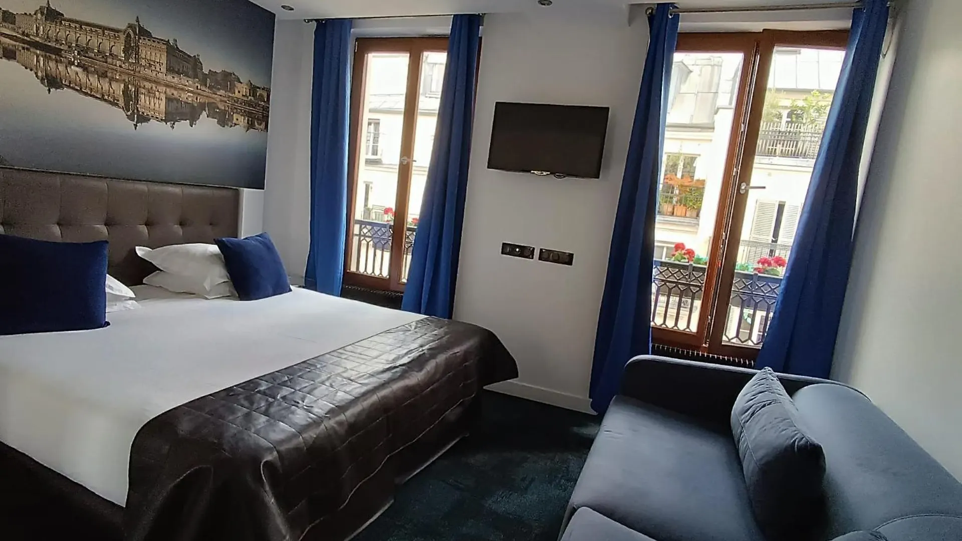 Hotel Aida Marais 3*